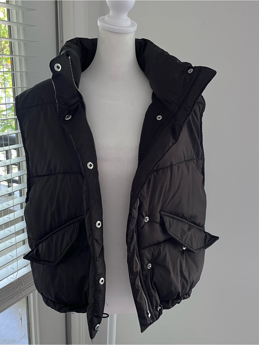 H&M Black Puffer Vest